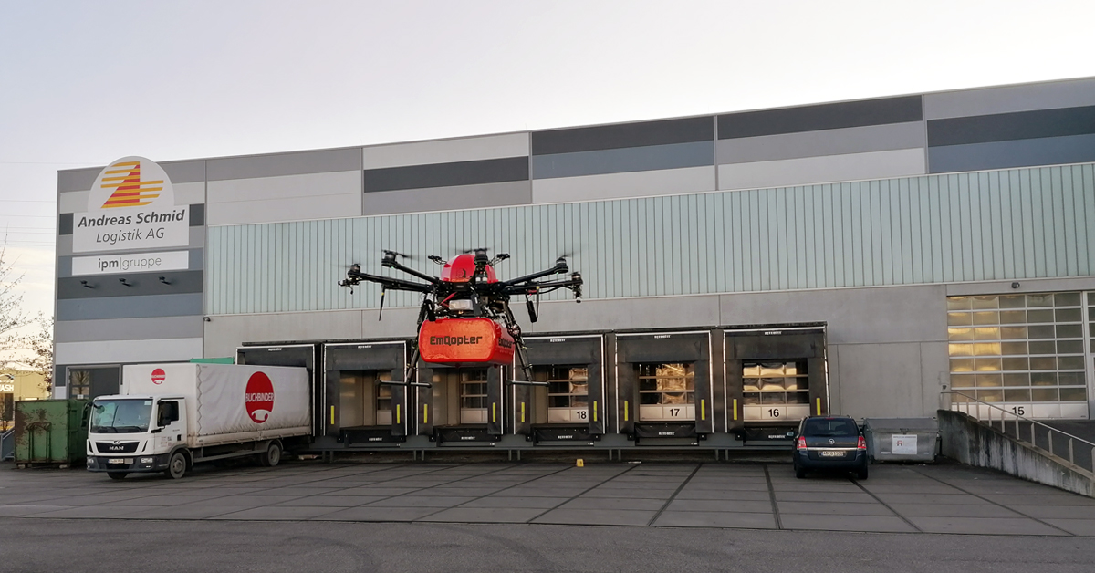 At the Andreas Schmid Group location in Gersthofen, the Delivery Drone will now regularly distribute the in-house mail