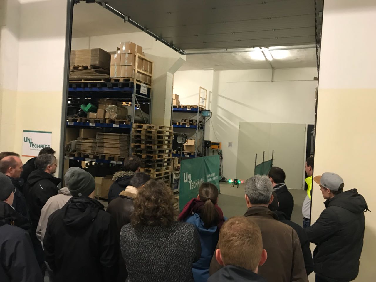 Unsere Vision ist die komplett eigenständige Planung und Durchführung von Missionen zur Inspektion von Kanalnetzen durch die Drohne.